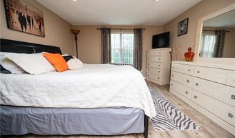 18 Pond Ct B, North Providence, RI 02904