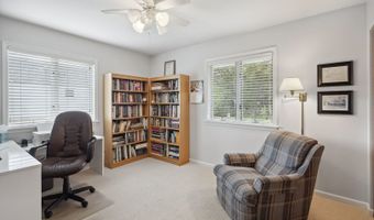 1923 N Carlyle Pl, Arlington Heights, IL 60004