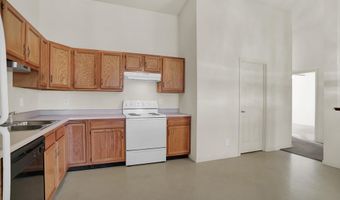 7166 Long Shore Cir, Indianapolis, IN 46217