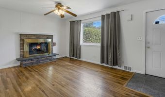 100 Loftus Cir, Bridgeport, CT 06606