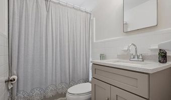 2717 Elton St, Albany, GA 31707