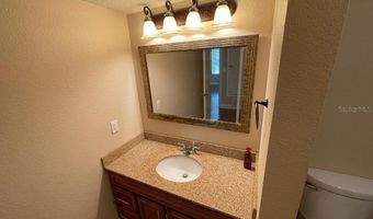 524 ORANGE Dr 11, Altamonte Springs, FL 32701