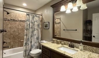 4854 Jasmine Dr, Chubbuck, ID 83202