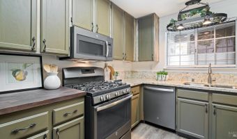 1758 Marlow Rd, Santa Rosa, CA 95401