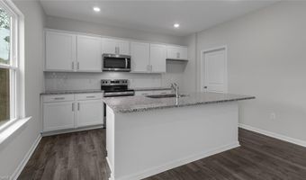 1016 Harb Dr, Archdale, NC 27263