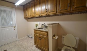 205 Collier Dr, Albertville, AL 35951