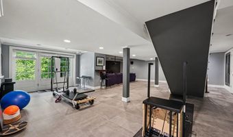 504 Burson Pl, Ann Arbor, MI 48104