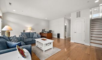 10900 HOLYSTONE Ln 503, Berlin, MD 21811