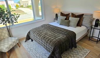 2022 W 75th St, Los Angeles, CA 90047