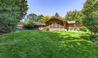 550 Crowson Rd, Ashland, OR 97520