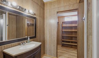 705 N 2nd St, Alpine, TX 79830