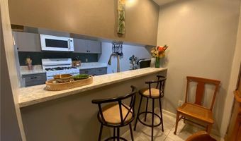 17 Caddy Rock Rd D, North Kingstown, RI 02852