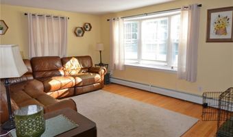 4 Norton Dr, Cumberland, RI 02864