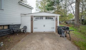 1749 Saint Clair River Dr, Algonac, MI 48001