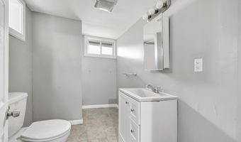 84 Oxford St, Bridgeport, CT 06606