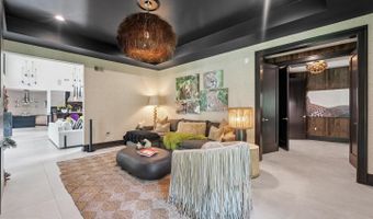 11013 RIVERWOOD Dr, Potomac, MD 20854