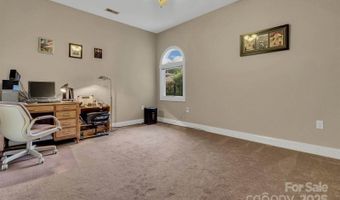 44 Pacifico Dr, Asheville, NC 28806