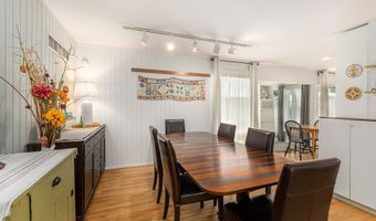 1402 Bardstown Trl, Ann Arbor, MI 48105