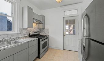 121 N Kingston Ave Top Floor, Atlantic City, NJ 08401