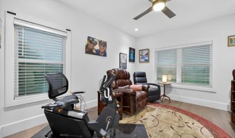 810 Spyglass Hill Dr, Bedford, IN 47421