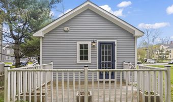 7 John St, Belfast, ME 04915