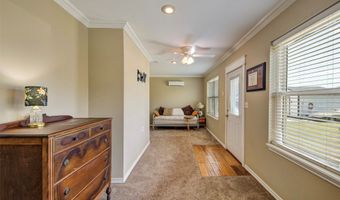 405 N Wickham St, Alvord, TX 76225