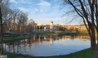 3820 WINTERSET Dr, Annandale, VA 22003
