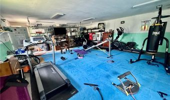 1 Mindia Ln, Alum Creek, WV 25003