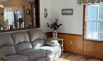 253 Benton Rd, Albion, ME 04910