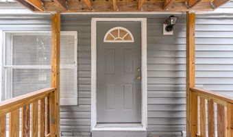 1108 Country Living Rd, Baker, FL 32531