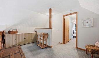13 Teddyuscung Trl, Albrightsville, PA 18210
