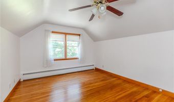 105 Borden Ave, Johnston, RI 02919