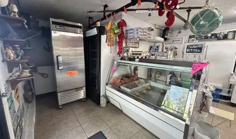 208 New Rd, Arundel, ME 04046