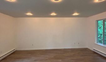 66 Nashville Rd J, Bethel, CT 06801