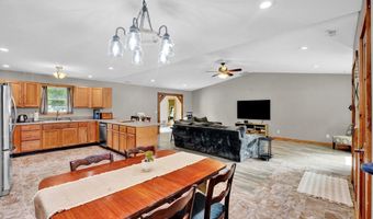 1051 Trinton Cir, Bedford, IN 47421