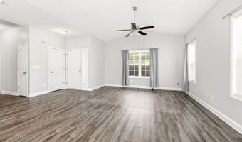 540 Highland Pointe Dr, Alto, GA 30510