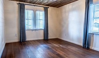 922 Willow Grove Hwy, Allons, TN 38541