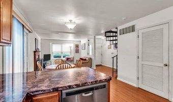 3 SUNNYDALE Ct, Bayville, NJ 08721