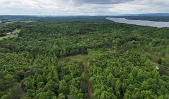 6020 Eaglewood Ln, Birchwood, TN 37308