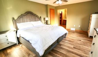 1524 N Harrison St, Aberdeen, SD 57401