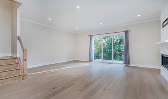 22 Edmund Way 22, Middletown, NJ 07748