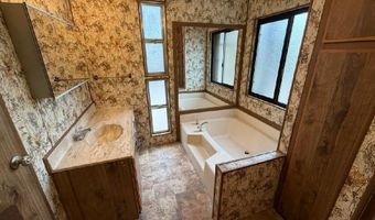 17705 Coyote Ln, Anderson, CA 96007