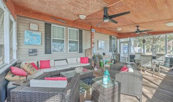 208 Catfish Landing Cir, Bonneau, SC 29431