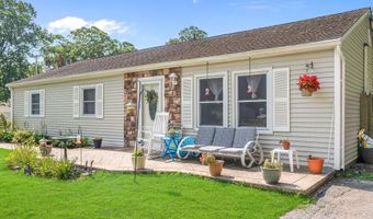 50 Park Ave, Bayville, NJ 08721