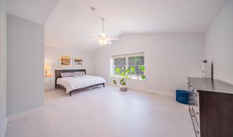 3085 N Foxridge Ct, Ann Arbor, MI 48105