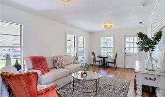 445 W HOOKER St, Bartow, FL 33830