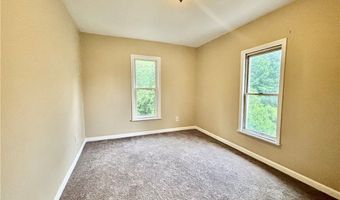 1044 S Liberty Ave, Alliance, OH 44601