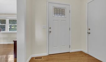 1744 Parkview Dr, Bedford, IN 47421