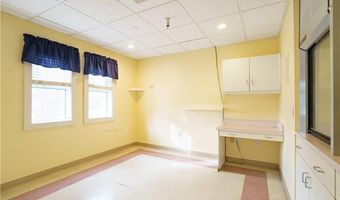 215 Toll Gate Rd 308, Warwick, RI 02886