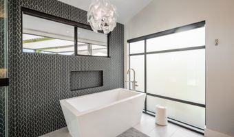 557 Kupulau Dr, Kihei, HI 96753